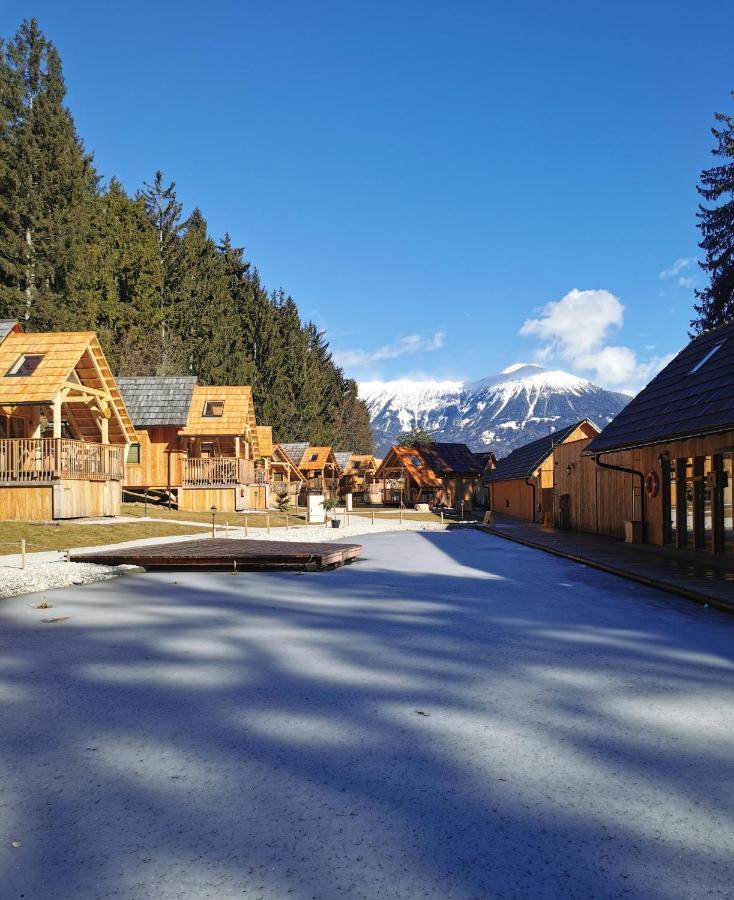 Отель Ribno Luxury Glamping Блед Экстерьер фото