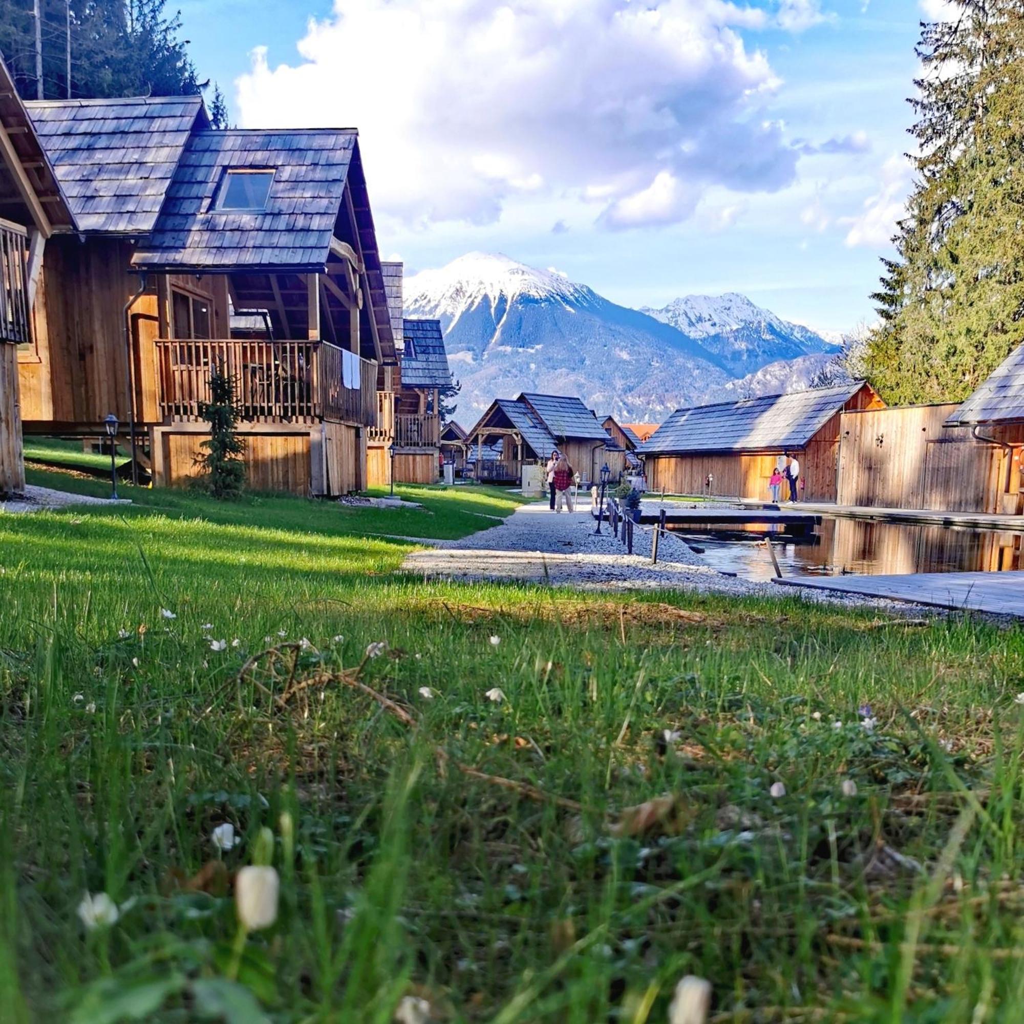 Отель Ribno Luxury Glamping Блед Экстерьер фото