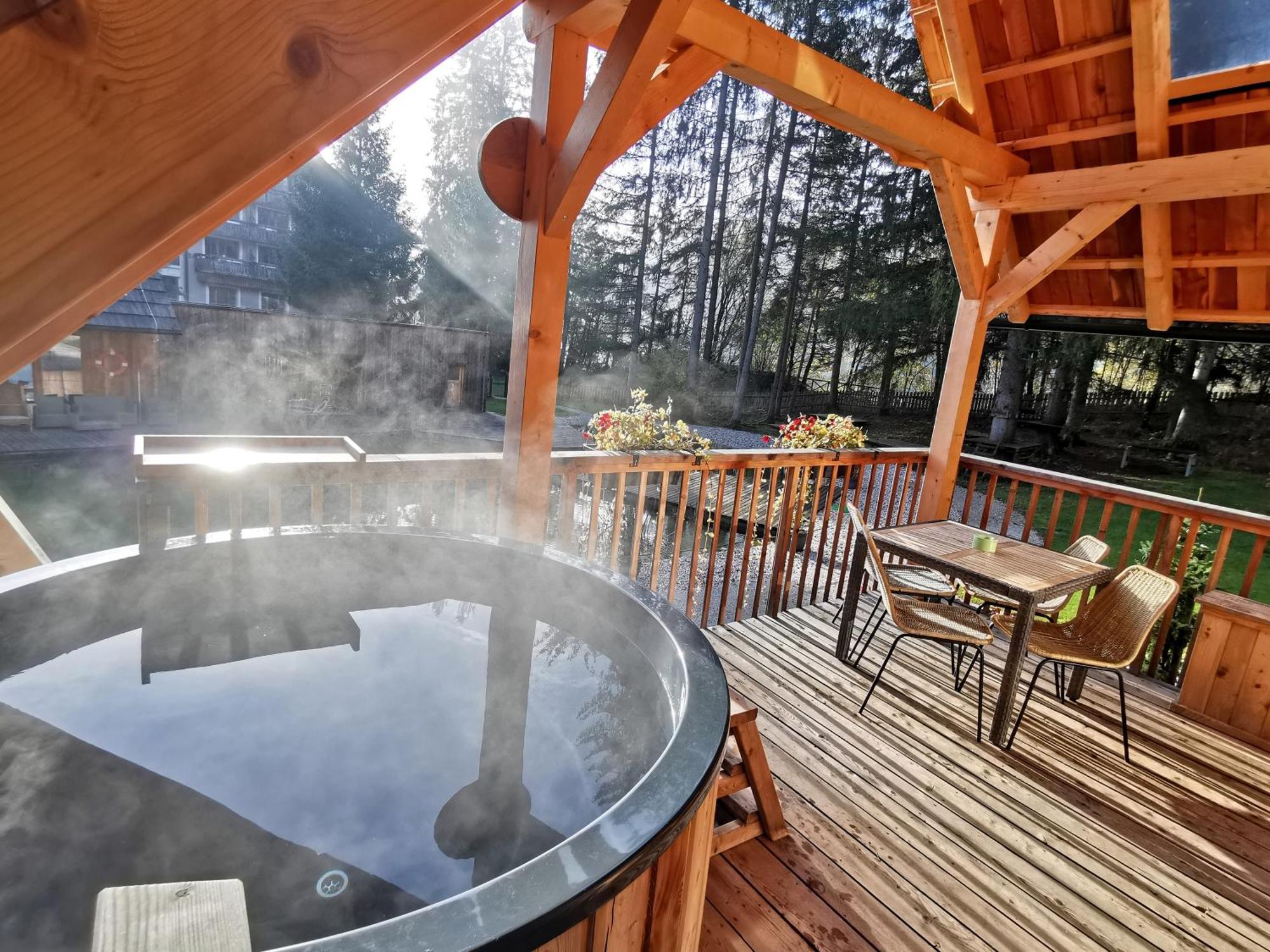Отель Ribno Luxury Glamping Блед Экстерьер фото
